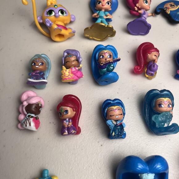 Shimmer & Shine Teenie Genies Nickelodeon Mini Figures Variety Lot + Jibbitz - Picture 4 of 13